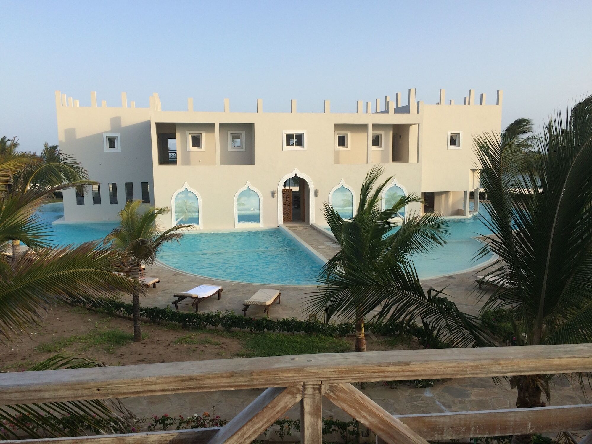 Life Resort St. Thomas Royal Palm Watamu Esterno foto
